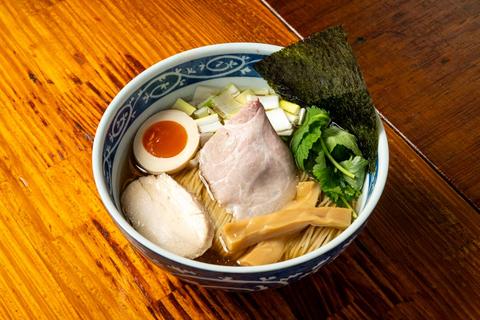 寿製麺よしかわ西台駅前店 白醤油煮干しそば