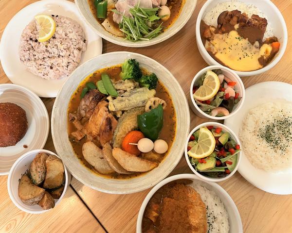 カレー ホワイトタイガー