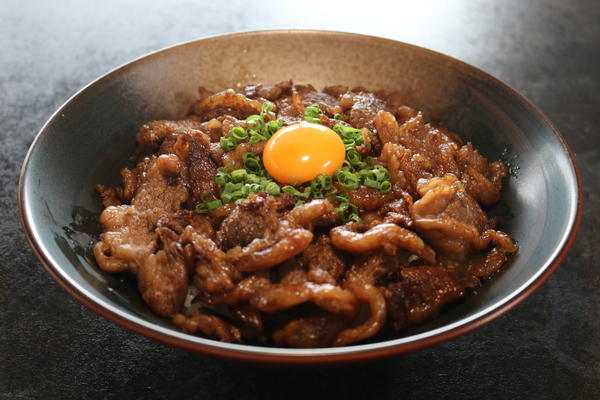 黒毛和牛丼ぶり専門店 和牛丼 弥勒みろく