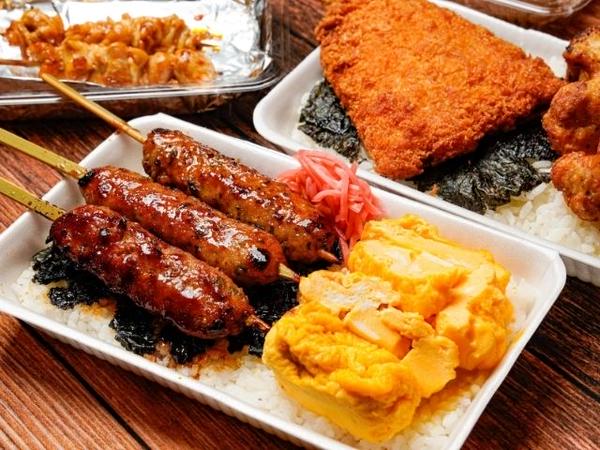 炭火焼鳥とりまる