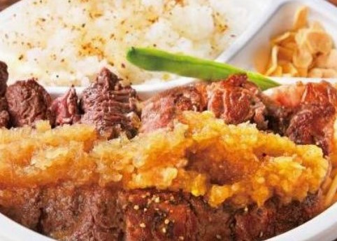 1ポンドのステーキハンバーグ タケル 東三国店