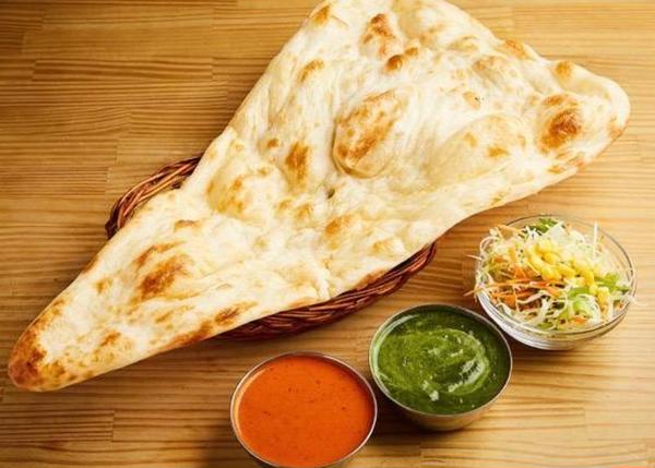 TANDOORI CURRY HOUSE