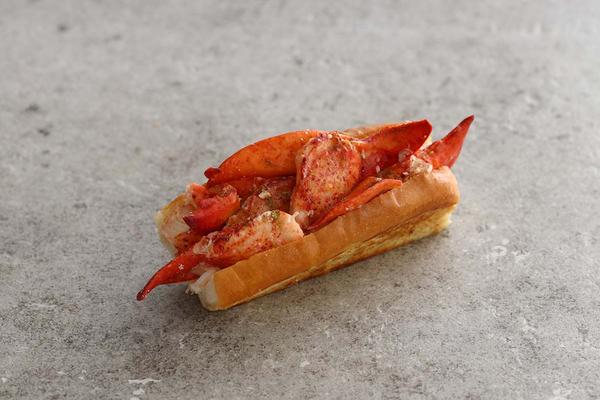 LUKE'S LOBSTER 新宿サザンテラス店