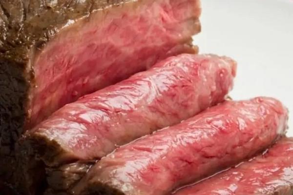 牛タンと黒豚の専門店 栄助