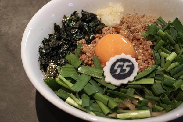 ナヤバシ55(ラーメン/つけ麺/台湾まぜそば/名物鉄板二郎etc…)