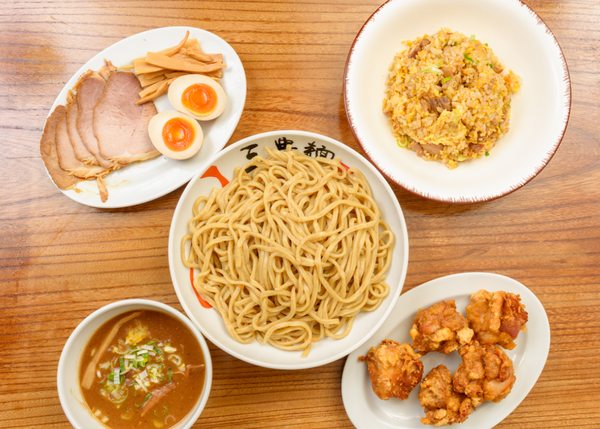 三豊麺長田店舗