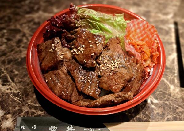 焼肉 犂牛