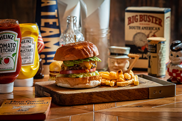 McLean-OLD BURGER STAND-