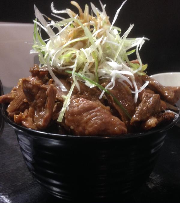 から揚げとハイボールの店