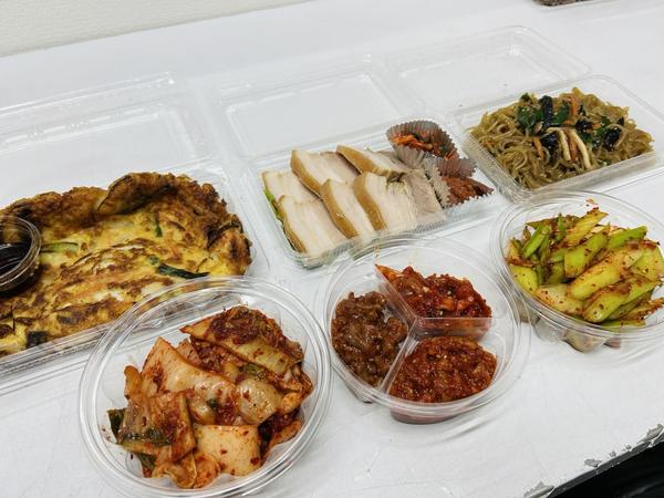 【キムチと韓国惣菜の店】福美
