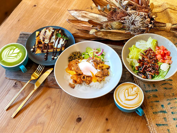 ALL DAY CAFE