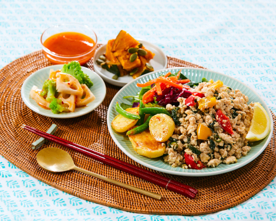 野菜と玄米のガパオ BAAN PHAK KAPHAW