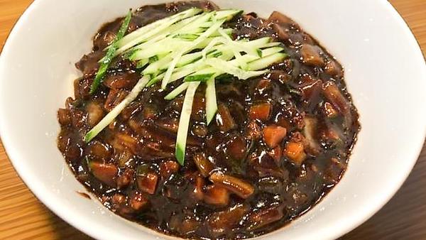 韓国風中華料理 トライ飯店