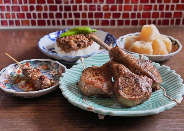 炭火串焼ウシラム