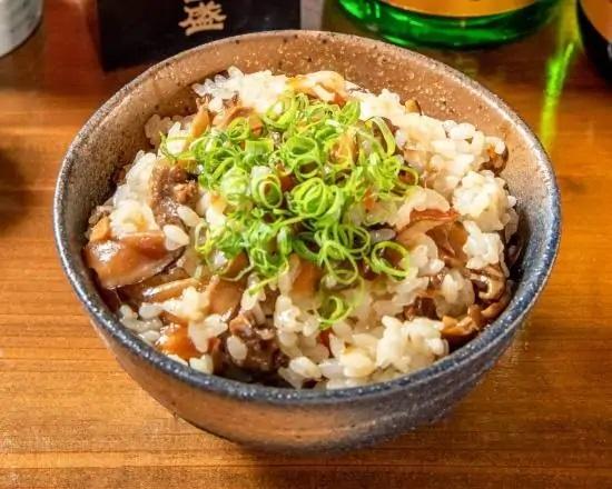 べんがら亭 港店