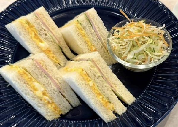 高殿カフェ