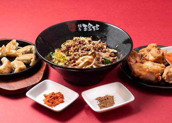 博多珍珍 赤坂店 (担々麺)