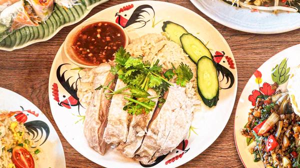 タイ料理と創作料理のお店トーンチャーン tairyouritosousakuryourinoomisetorngchang