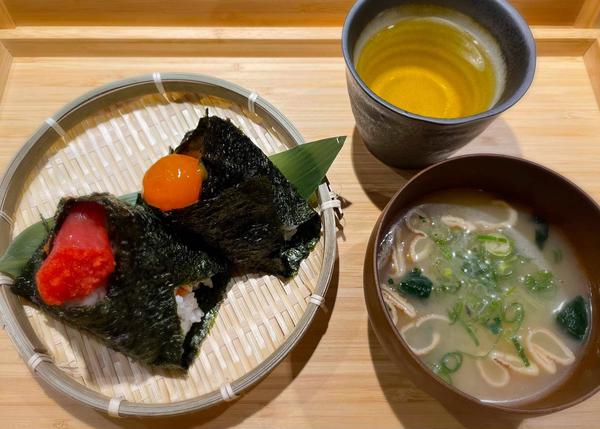 おにぎり屋 おなかすいた。