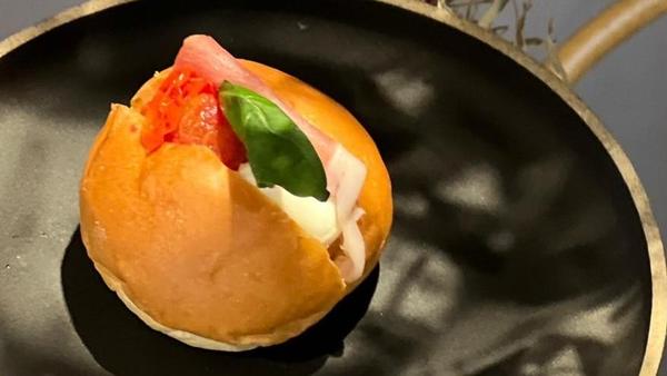 BOUQUCA BAKERY 本店