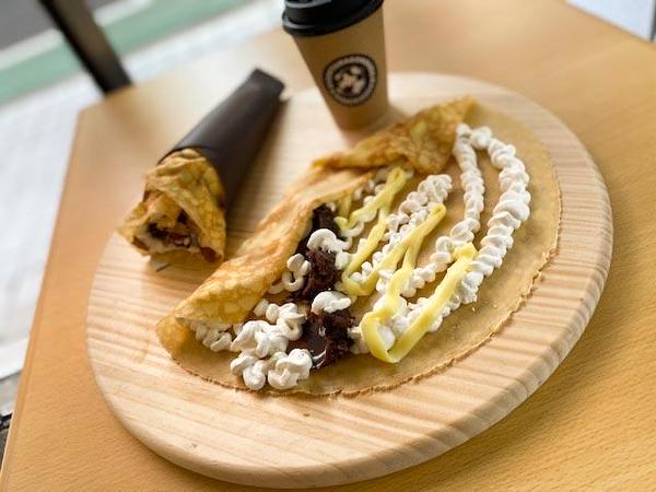 自然卵のクレープ 五橋店