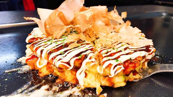 お好み焼き 鉄板焼 満まん