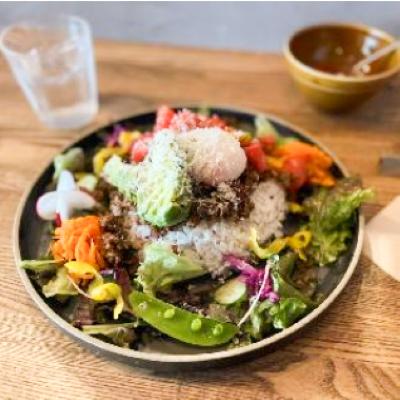 TAKE5BASE Cafe＆Dining