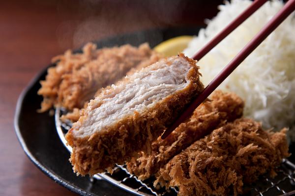 宅配とんかつ かさねや 神戸中央店