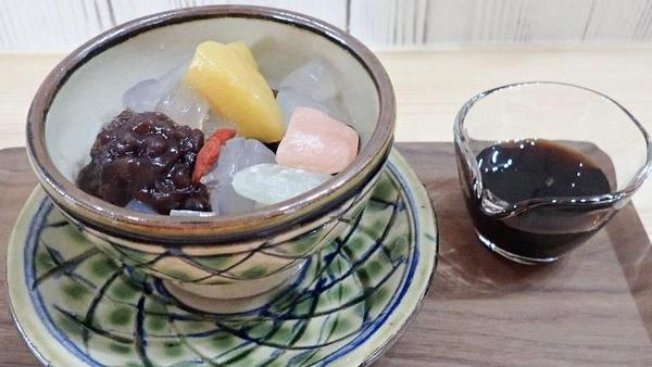 デリ＆カフェ桃の実