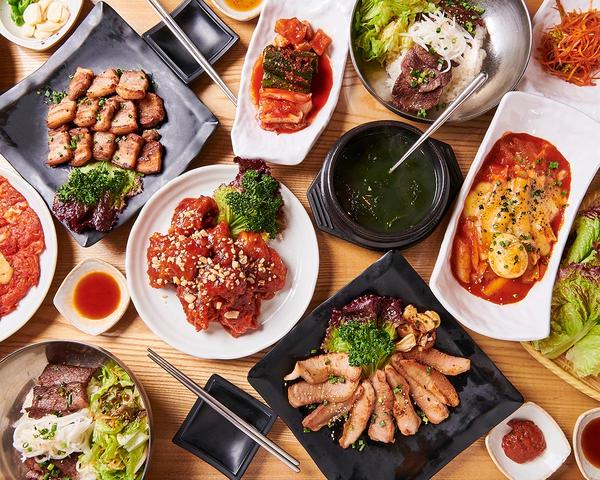 韓国・焼肉 YAKUYAKU食堂