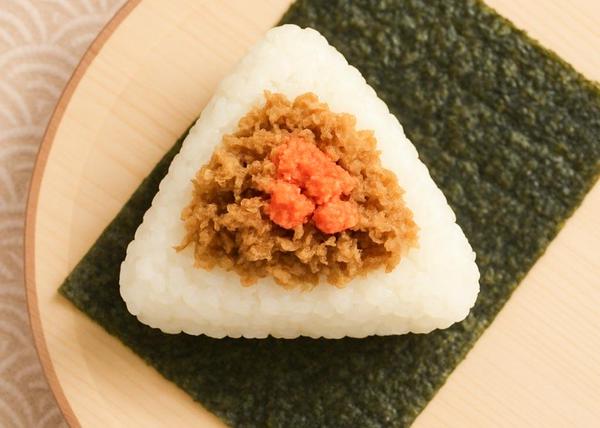 人類みなおむすび