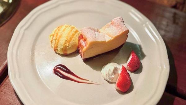 シーシャカフェandバーCAVE