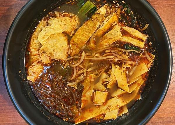 秋雨麻辣湯