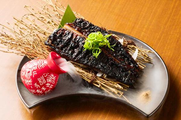 藁焼きDEN