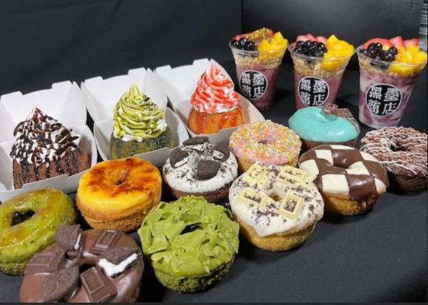 ドーナッツ＆アサイー 黒墨商店 阪東橋店 donuts＆ Acai kurozumishouten-yokohama