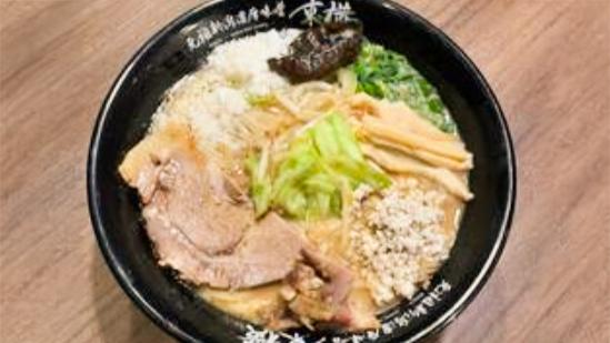 新潟濃厚味噌ラーメンとタレカツ専門店潟食