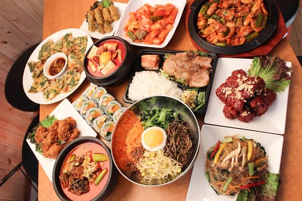 韓国料理屋とん豚