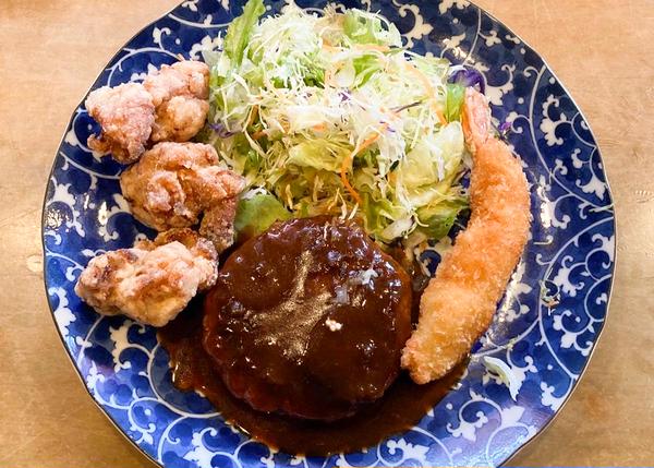 お食事処 二葉屋