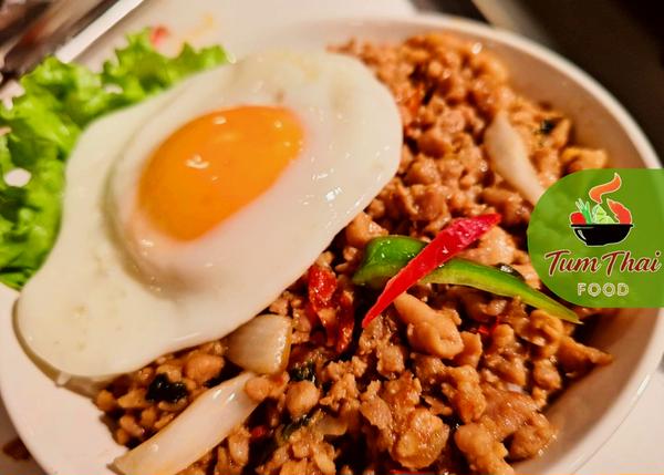 Tum Thai food