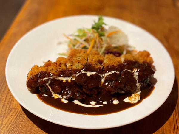 食酒場Nest広尾