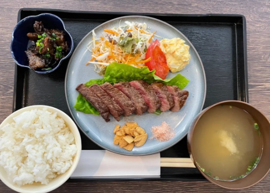 焼肉酒場 叶 本店