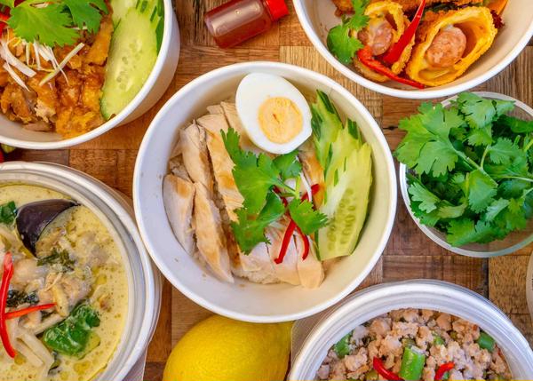 タイキッチン カオマンガイ 梅田エスト店