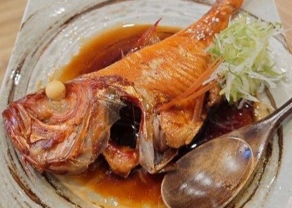 呑めば都