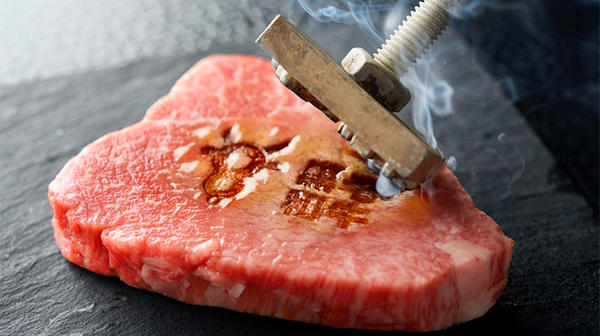 黒毛WAGYU RESTAURANT HACHI