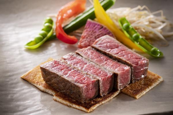 白金の洋食屋さん