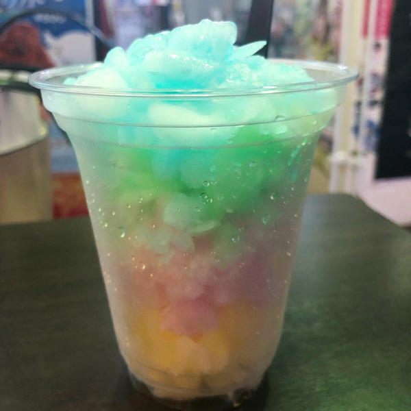 元祖アイスドッグが作る食べる炭酸とフルーツソーダのお店