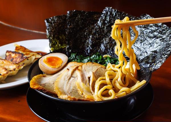 横浜家系ラーメン神楽家