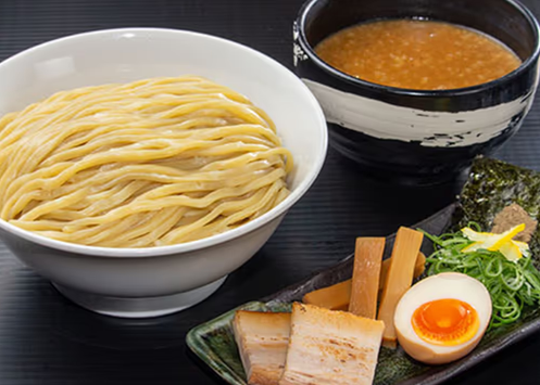 横浜家系ラーメン春樹 笹塚店