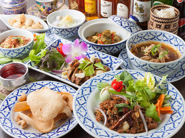 【本格タイ料理】ラーンナータイレストラン@Kitchen NIHONBASHI (コレド室町2 2階)