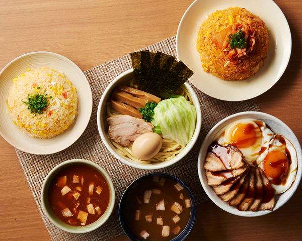 濃厚魚介豚骨つけ麺 諸星 三宮南店
